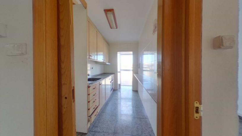 Piso de 87m² en calle Miguel De Cortiada, Lleida, Lérida