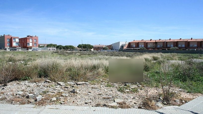 Suelo urbano de 7143m² en calle Torrelameu, Balaguer, Lérida