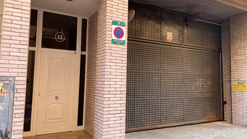 Parking space on street Sant Francesc De Paula, Reus