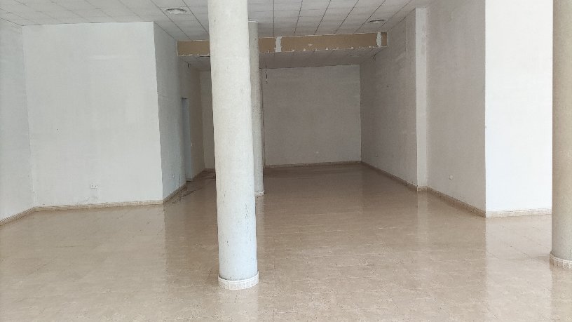 Local comercial en venta en calle Senia Esquina Calle Jacinto Verdaguer, Amposta, Tarragona