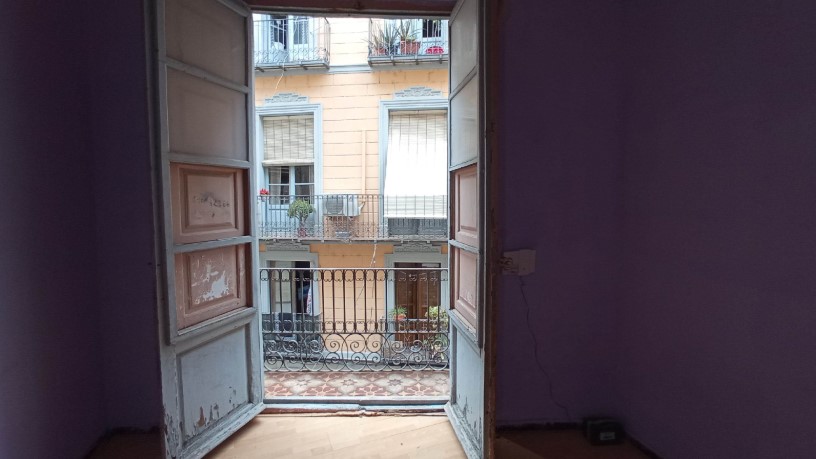 Piso de 83m² en calle De La Rosa, Tortosa, Tarragona