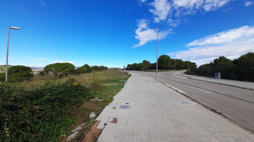 Suelo urbano de 678m² en calle Ntra Sra Montserrat, Santa Oliva, Tarragona