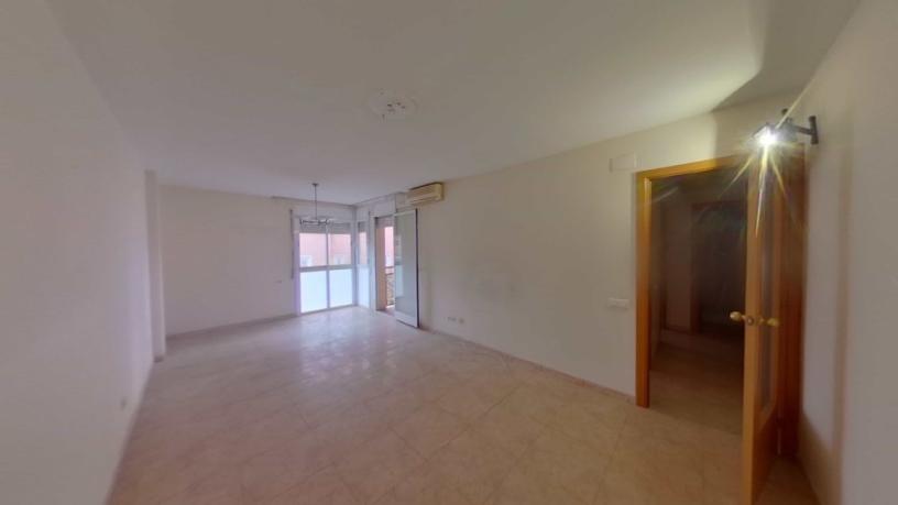 128m² Flat on street Valencia, Tortosa, Tarragona