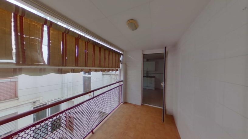 Piso de 128m² en calle Valencia, Tortosa, Tarragona