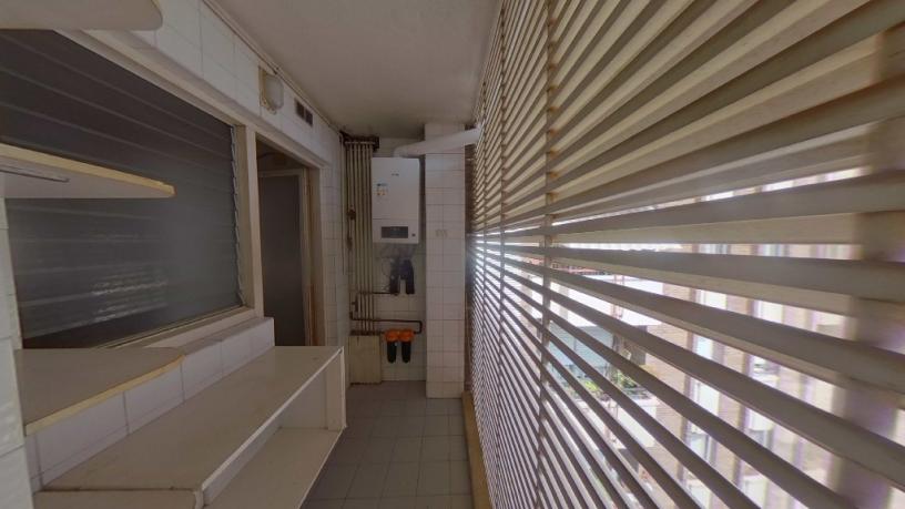 Piso de 118m² en calle Angel Guimera, Reus, Tarragona