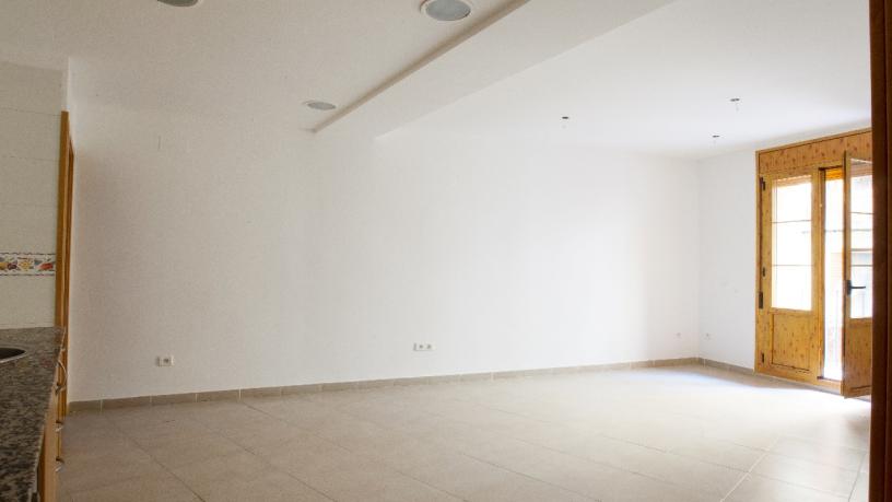 89m² Flat on street Carme Del, Valls, Tarragona