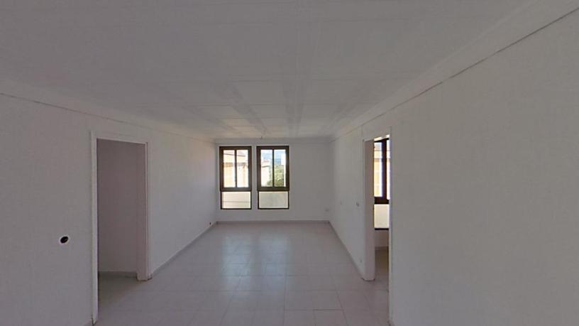 136m² Flat on square Juan Ramon Jimenez, Constantí, Tarragona