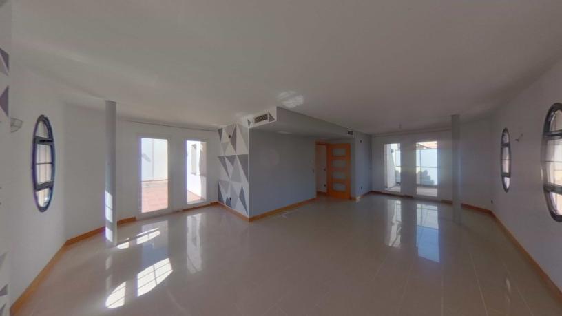 Piso de 122m² en calle Joan Miro, Salou, Tarragona