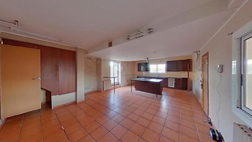 Adosado de 260m² en avenida Santa Maria De Montserrat, Calafell, Tarragona