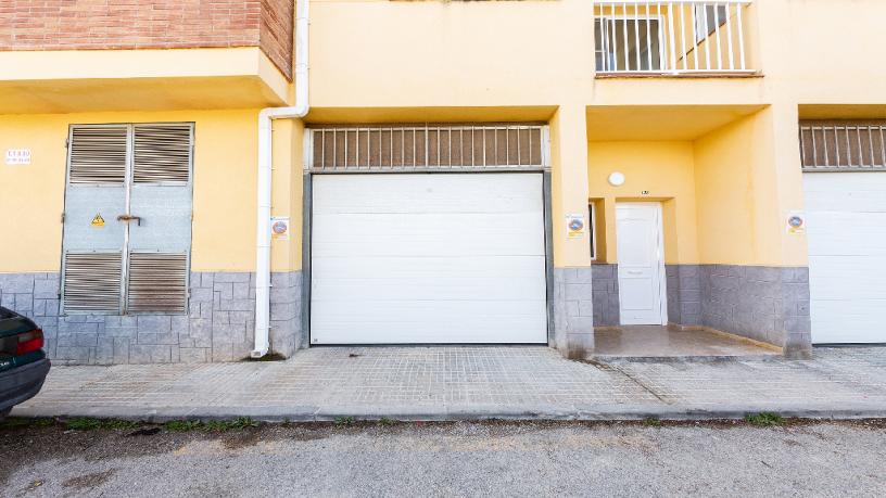 Plaza de garaje de 24m² en calle Carranza, Deltebre, Tarragona