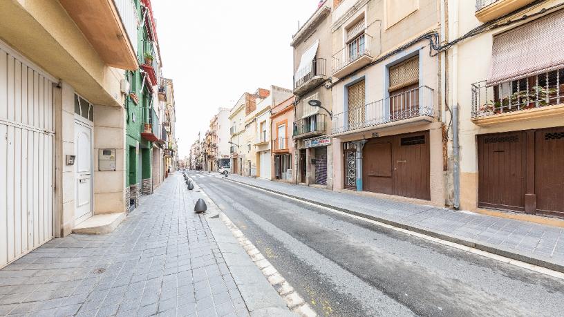 Plaza de garaje de 55m² en calle Roser, Reus, Tarragona