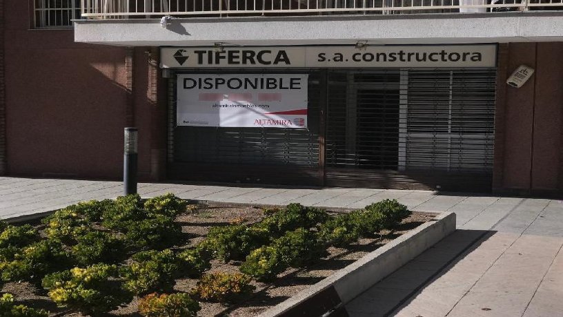 Locaux commerciaux de 139m² dans rue President Francesc Macia, Tarragona