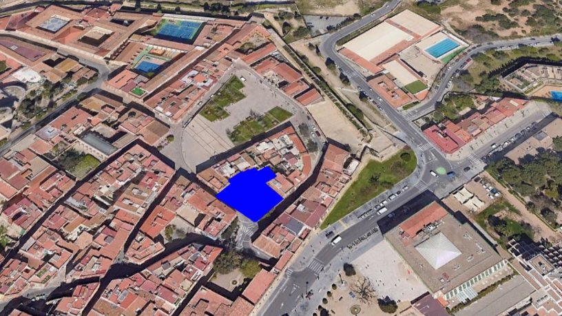 Adosado de 754m² en calle Descalzos, Tarragona