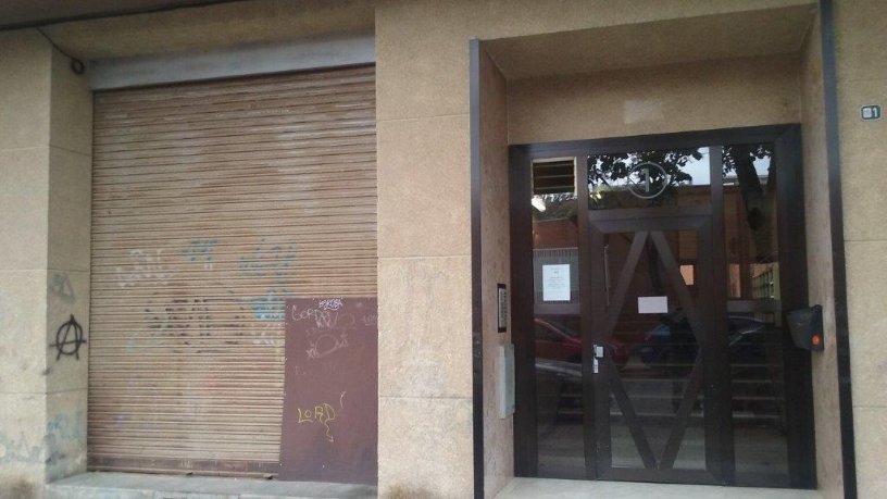 Local comercial de 153m² en calle Canonge Bove, Reus, Tarragona