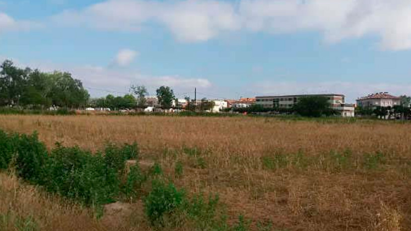 Suelo urbanizable de 4249m² en calle Aube, Deltebre, Tarragona