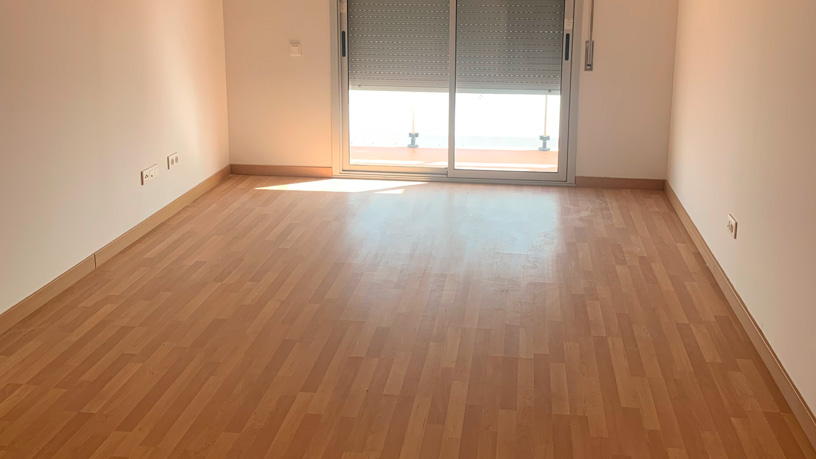 48m² Flat on street Xile, Amposta, Tarragona