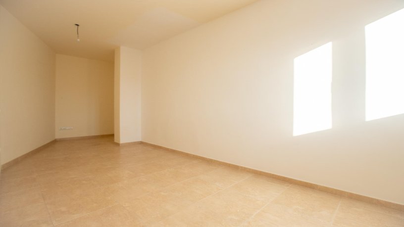 123m² Flat on street Paüls, Tortosa, Tarragona