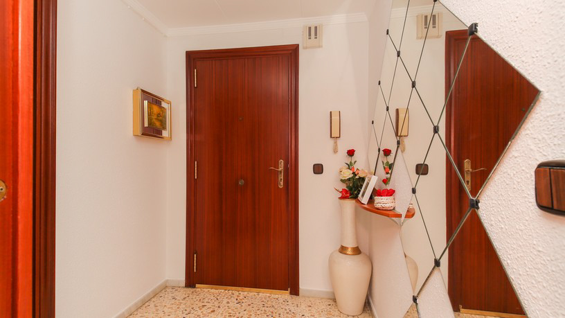 124m² Flat on street Cristofol, Cunit, Tarragona