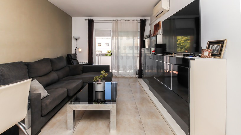 Piso de 85m² en calle Isabel Vilella, Bellvei, Tarragona