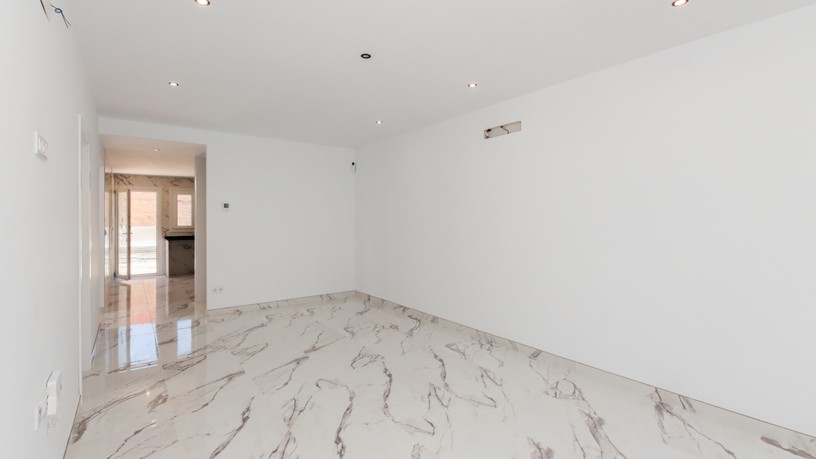 Chalet pareado de 119m² en calle Dels Enamorats, Sant Jaume Dels Domenys, Tarragona