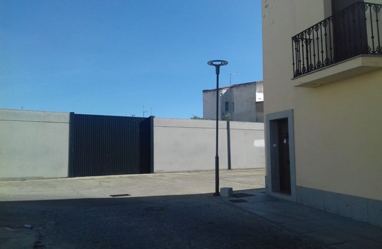 Townhouse on crossing Avenida De La Hispanidad - Parcela V9, Quintana De La Serena