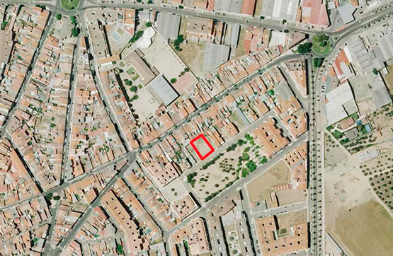 Otros de 692m² en calle Alange, S/n, Don Benito, Badajoz