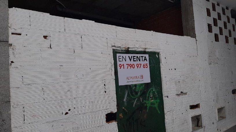 Local comercial de 121m² en calle Abajo 5, Quintana De La Serena, Badajoz