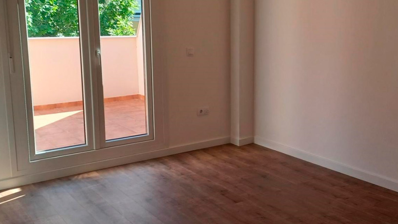 124m² Flat on  C/ Alicante 1,3 Y 5, Badajoz