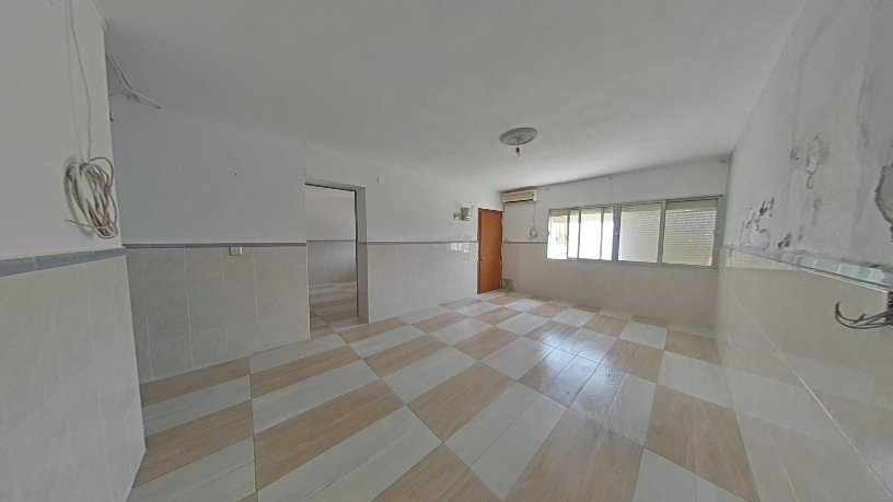 Chalet de 175m² dans ronde Sol, Miajadas, Cáceres