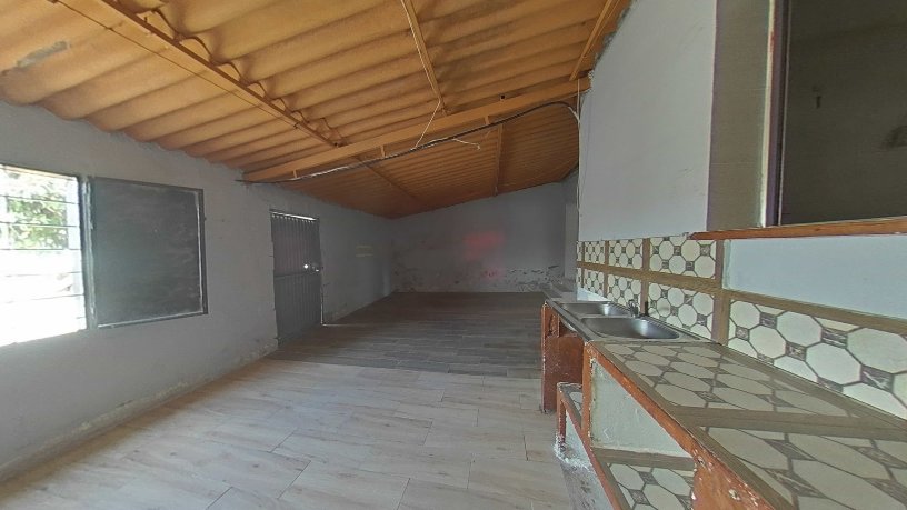 Chalet de 175m² dans ronde Sol, Miajadas, Cáceres