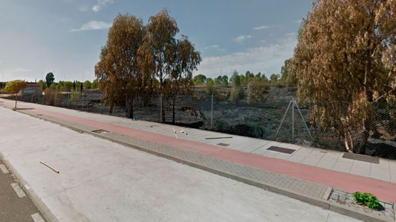 Terrain urbain de 1m² dans rue Fausto Picapiedra, Cáceres