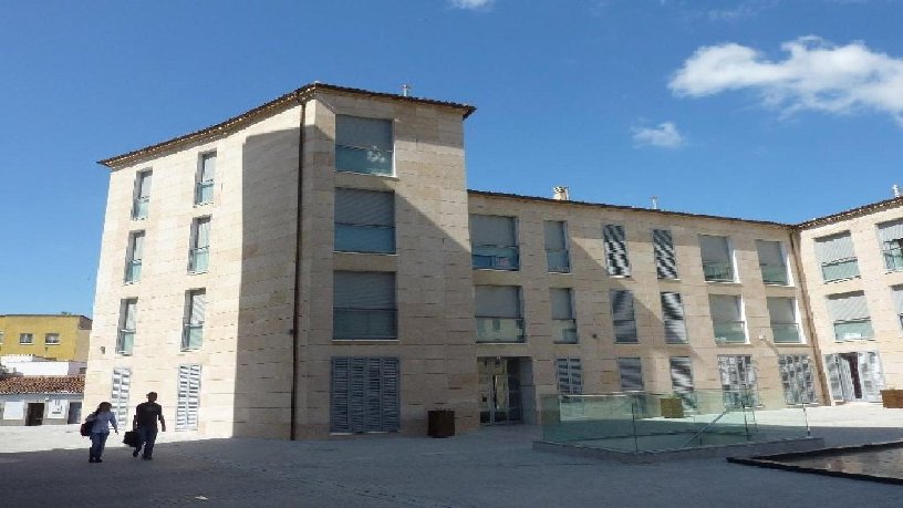 Salle de stockage de 38m² dans rue Margallo, Cáceres