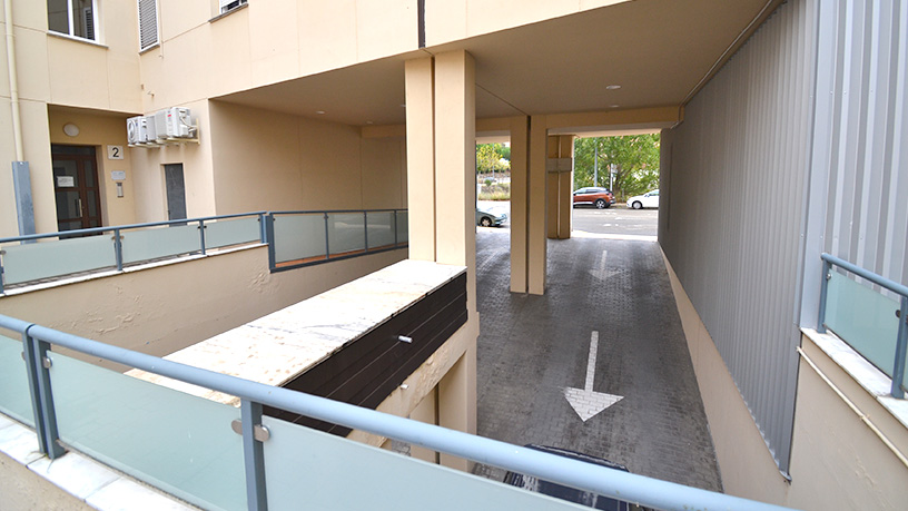 Plaza de garaje de 29m² en calle Luis Velez De Guevara, Plasencia, Cáceres