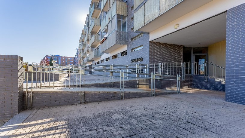 Plaza de garaje de 20m² en avenida Trashumancia, Cáceres