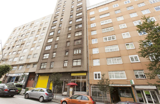 Local comercial de 207m² en ronda Outeiro, Coruña (A), A Coruña