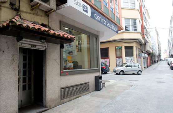 Local comercial de 131m² en calle Rubalcaba, Ferrol, A Coruña