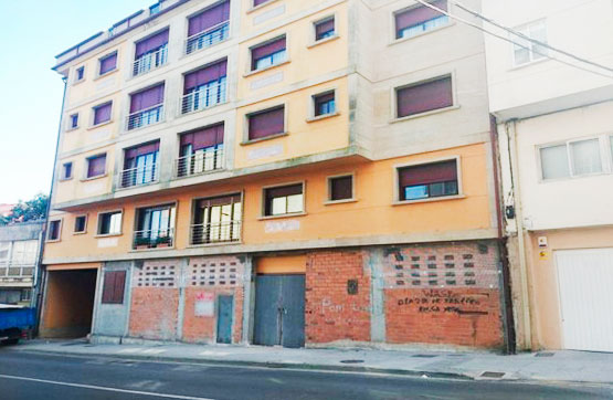 Local comercial de 1110m² en calle Alcalde Fernandez Bermudez, Ribeira, A Coruña