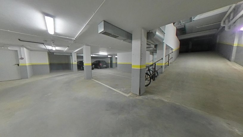 Plaza de garaje de 25m² en rua Laxobre, Arteixo, A Coruña