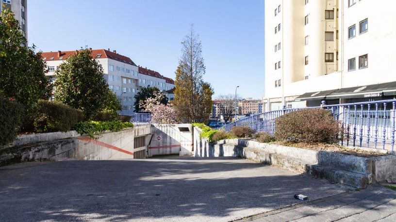 Parking space in square Galicia S/n, Culleredo