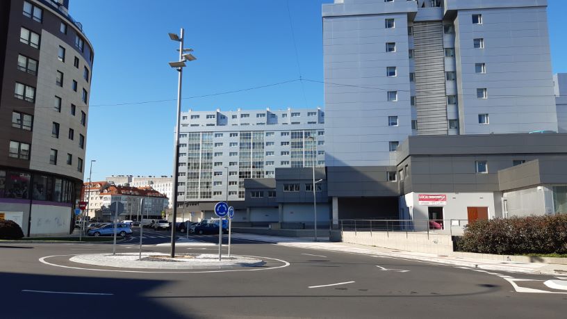 Local comercial de 563m² en calle A Garda Sn, Narón, A Coruña