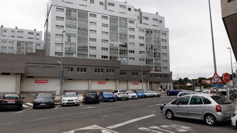 Local comercial de 563m² en calle A Garda Sn, Narón, A Coruña