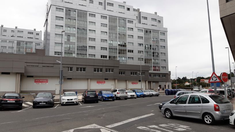 Local comercial de 416m² en calle A Garda Sn, Narón, A Coruña