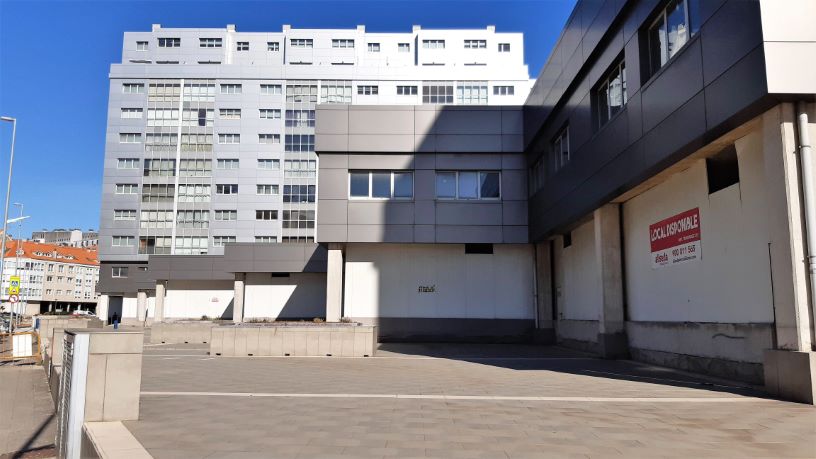 Local comercial de 416m² en calle A Garda Sn, Narón, A Coruña