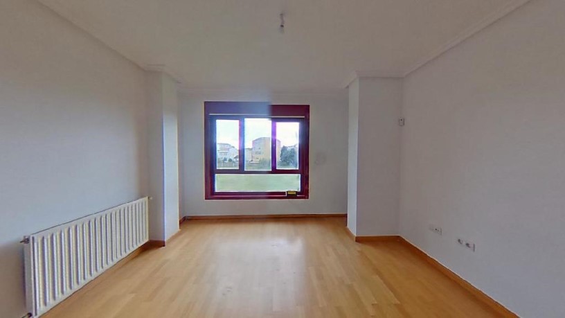 Piso de 180m² en calle Cangas, Narón, A Coruña