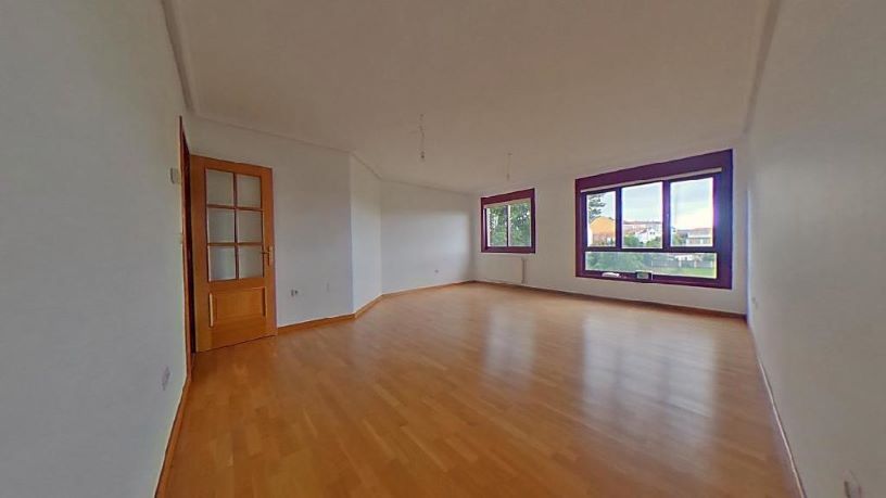 165m² Flat on street Cangas, Narón, A Coruña