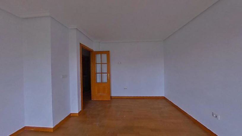 Appartement de 122m² dans rue Cangas, Narón, A Coruña