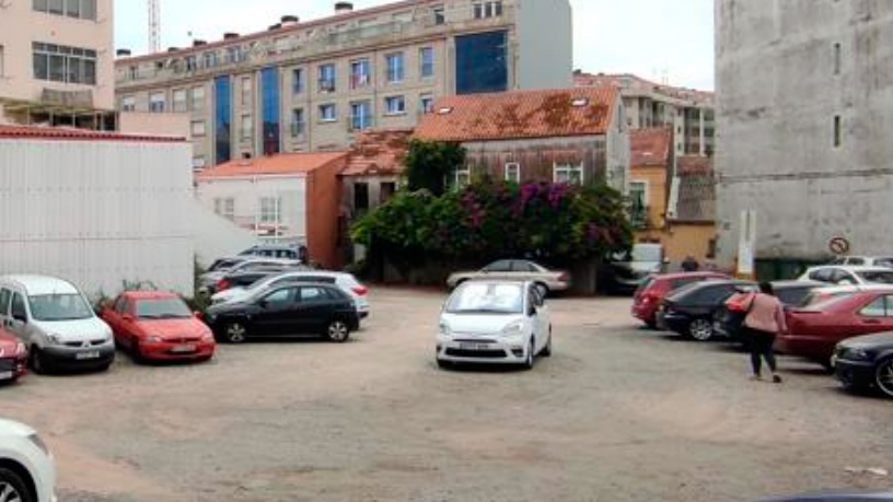 789m² Developable land on crossing Agustin Fernandez Oujo, Ribeira, A Coruña