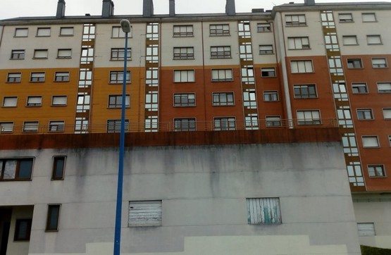 Commercial premises on street Alexandre Boveda, Lugo
