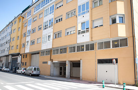 Local/Parking de 1206m² dans avenue Carlos Azcarraga 82 88, Lugo