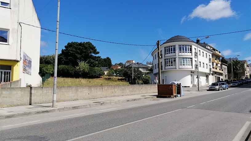 Suelo urbano de 1677m² en avenida Asturias, Foz, Lugo